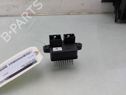 Used Heater resistor Heater resistor FORD FIESTA VII (HJ, HF) 1.0 EcoBoost (101 hp) 29075613 29075613