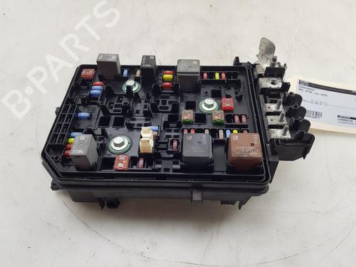Used Fuse box OPEL ASTRA K (B16) 1.0 Turbo (68) (105 hp) 26527037