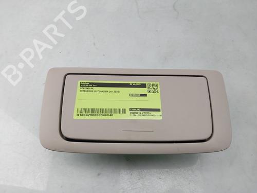 Andre MITSUBISHI OUTLANDER III (GG_W, GF_W, ZJ, ZL, ZK) 2.4 Hybrid 4WD (GG3W) (208 hp) 32183969