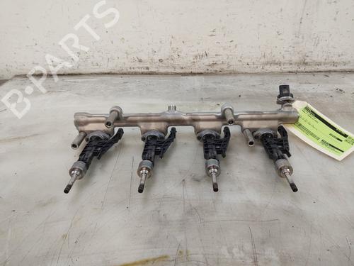 Used Injection rail Injection rail BMW 3 Touring (G21, G81) 318 i (156 hp) 34719539 34719539