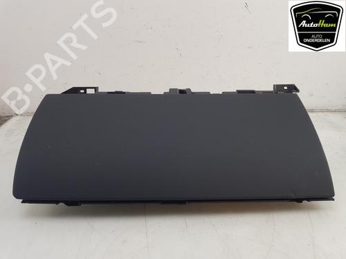 Used Glove box TESLA MODEL Y (5YJY) EV (261 hp) 29061813
