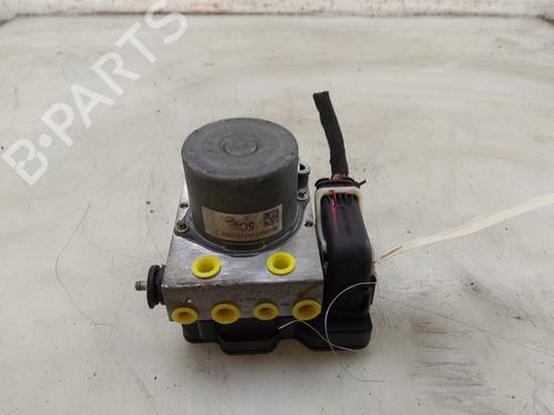 Módulo de ABS Módulo de ABS RENAULT CLIO V (B7_) 1.3 TCe 140 (B7N0) (140 hp) 33717944 33717944