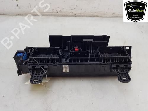 Fuse box TESLA MODEL S (5YJS) 75D AWD | BP18433551E1 