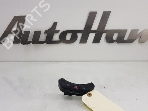 Used Warning switch AUDI TT (8J3) 2.0 TFSI (200 hp) 25219808