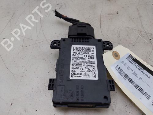 Used Other PORSCHE CAYENNE (9YA) 3.0 E-Hybrid AWD (9YAAE1) (462 hp) 29910583