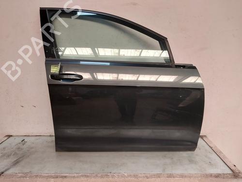 right-front-door-vw-golf-vii-5g1-bq1-be1-be2-2012-2013-2014-2015-2016-2017-2018-2019-2020-2021-34719317 main image