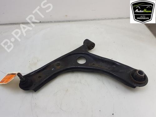 Querlenker links vorne für PEUGEOT 108 1.0 VTi (69 hp) 12044067