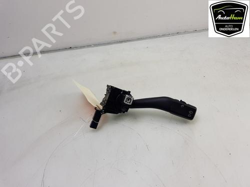 Used Steering column stalk VW GOLF V (1K1) 1.4 16V (75 hp) 12043533