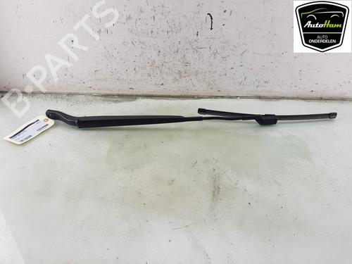Front windshield wiper arm PEUGEOT 2008 II (UD_, US_, UY_, UJ_, UR_, UC_) 1.2 PureTech 100 (USHNK) | BP23239464C143 
