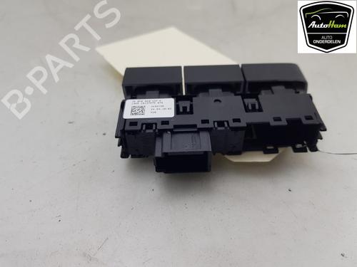 Switch SEAT ARONA (KJ7, KJP) 1.0 TSI | BP17152457I30 