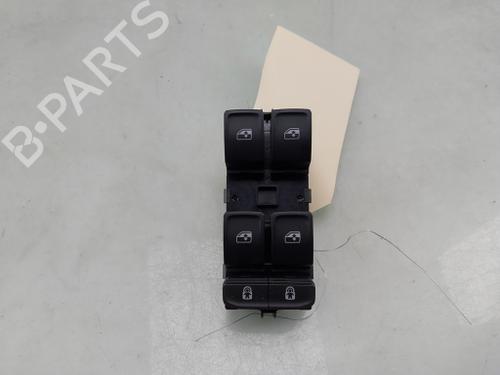 switch-skoda-elroq-pyl-2024-32382486 main image