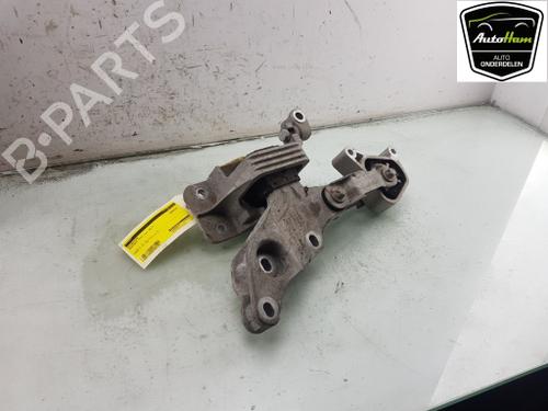 engine-mount-mercedes-benz-vito-van-w447-111-cdi-447601-447603-447605-a4472410713-2014-22433657 main image