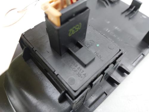Switch SEAT LEON (1P1) 1.2 TSI | BP38534691I30 - Image 4