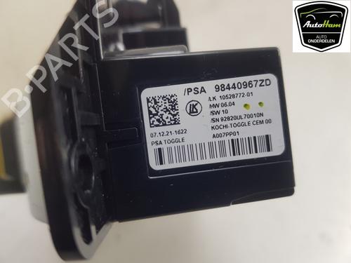 Gear lever PEUGEOT 208 II (UB_, UP_, UW_, UJ_) e-208 | BP21383074M90 