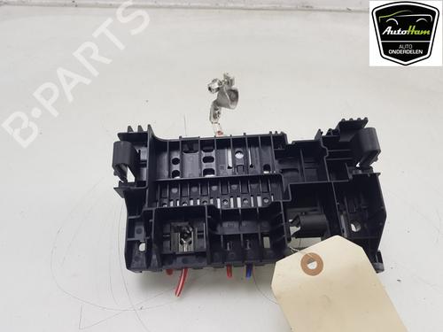 Fuse box OPEL ASTRA K (B16) 1.2 Turbo (68) | BP19436759E1 