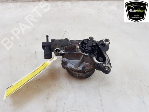 Used Vacuum pump RENAULT TRAFIC III Van (FG_) 1.6 dCi 140 (FGMA) (140 hp) 23042314