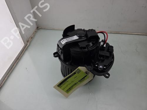 Used Heater blower motor RENAULT KADJAR (HA_, HL_) 1.2 TCe 130 (HLMR) (130 hp) 30587381