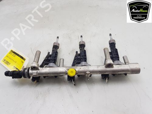 Used Injection rail BMW X5 (G05, F95) xDrive 45 e Plug-in-Hybrid (394 hp) 16377063