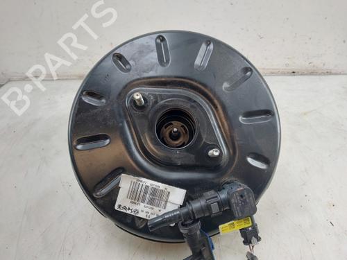 Used Servo brake Servo brake PEUGEOT 208 II (UB_, UP_, UW_, UJ_) e-208 (136 hp) 30388411 30388411