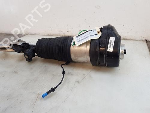 Used Left front shock absorber BMW X5 (G05, F95) xDrive 50 e Plug-in-Hybrid (489 hp) 28716013