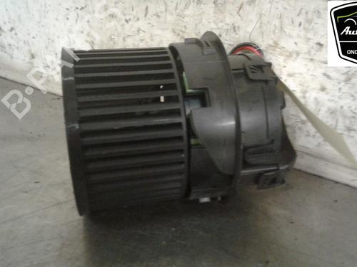 Heater blower motor PEUGEOT 208 I (CA_, CC_) 1.2 VTI 82 | BP12046230M62 