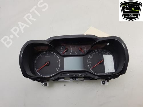 Used Instrument cluster Instrument cluster 12067007 12067007