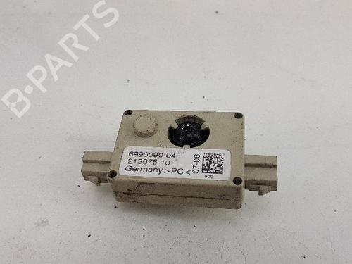 Electronic module BMW 3 (E90) 318 i | BP13137958M83 