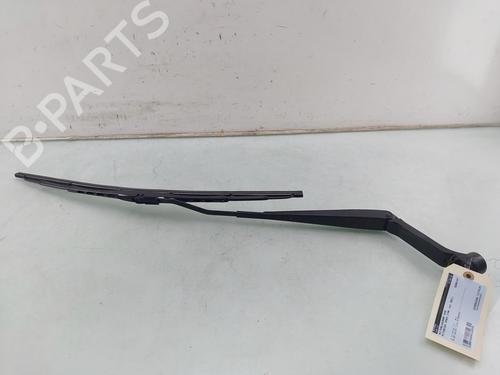 Used Front windshield wiper arm MITSUBISHI MIRAGE / SPACE STAR VI Hatchback (A0_A) 1.2 (71 hp) 28126462