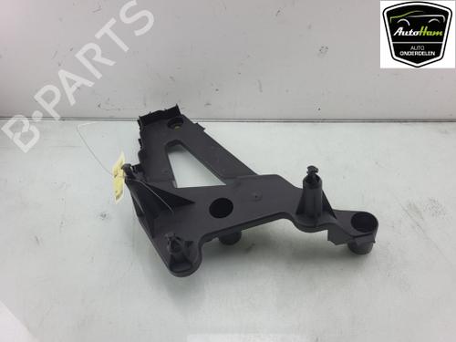 other-vw-multivan-t7-stm-stn-14-ehybrid-7t0129671-2021-13650415 main image