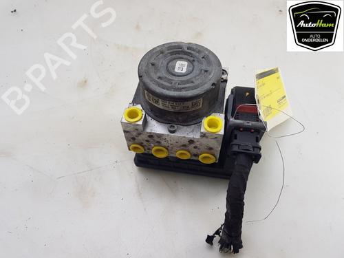 Used ABS pump AUDI A3 Sportback (8VA, 8VF) 2.0 TDI (150 hp) 16575119