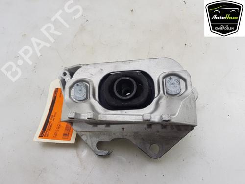 Used Gearbox mount DACIA SANDERO III 1.0 TCe 100 ECO-G (101 hp) 12051256