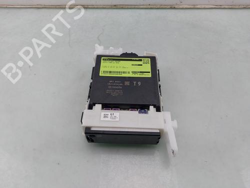 Used Electronic module Electronic module TOYOTA YARIS (_P21_, _PA1_, _PH1_) 1.5 Hybrid (MXPH10, MXPH11) (116 hp) 32319638 32319638