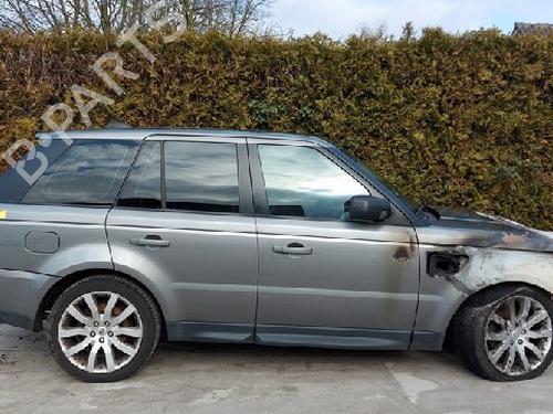 Used Right front door LAND ROVER RANGE ROVER SPORT I (L320) 2.7 D 4x4 (190 hp) 12060951