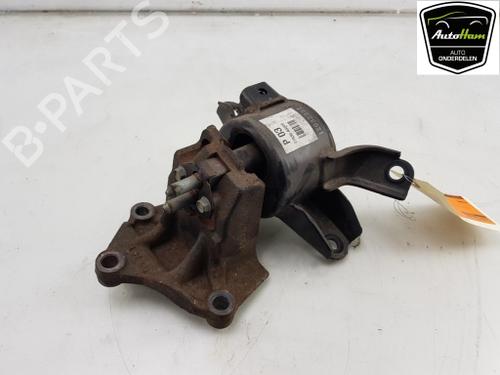engine-mount-kia-ceed-jd-16-gdi-21830a5000-2012-2013-2014-2015-2016-2017-2018-13102509 main image