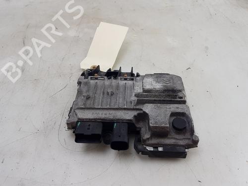 Used Switch CITROËN C3 III (SX) 1.2 THP 110 (SXHNPS, SXHNZT, SXHNZ6) (110 hp) 28602865