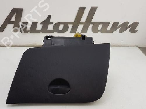Used Glove box SEAT LEON (1P1) 1.2 TSI (105 hp) 12010779