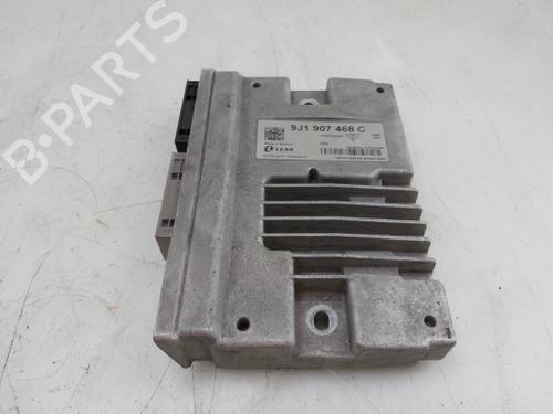 electronic-module-porsche-taycan-y1a-2019-29274595 main image