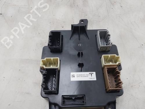 Módulo eletrónico TESLA MODEL X (5YJX) 75D AWD | BP31801607M83