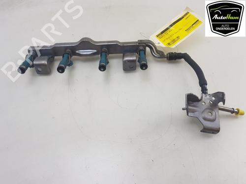 Used Injection rail MAZDA 2 (DE_, DH_) 1.3 MZR (DE3FS) (84 hp) 14935310
