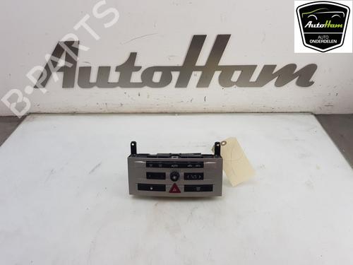 Used Climate control PEUGEOT 407 (6D_) 1.8 16V (6D6FYC) (125 hp) 12037732