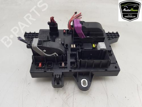 Used Fuse box Fuse box OPEL ASTRA J Sports Tourer (P10) 1.4 Turbo (35) (140 hp) 19771900 19771900