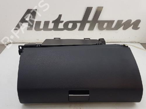 Used Glove box MERCEDES-BENZ B-CLASS Sports Tourer (W245) B 200 (245.233) (136 hp) 12011217