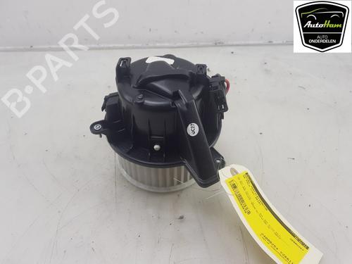 Used Heater blower motor VW POLO VI (AW1, BZ1, AE1) 1.0 TSI (95 hp) 19336081