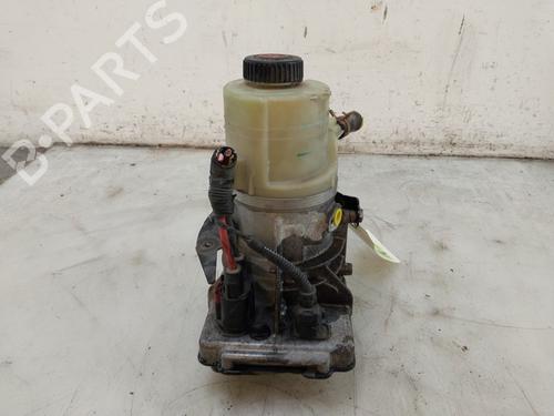 Used Steering pump Steering pump RENAULT TRAFIC III Van (FG_) 1.6 dCi 115 (FGMD) (116 hp) 36640688 36640688