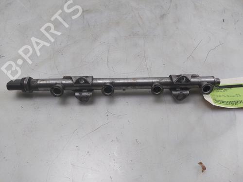 Used Injection rail SKODA FABIA III Estate (NJ5) 1.2 TSI (90 hp) 31588151