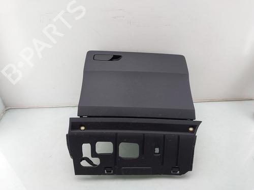 Used Glove box AUDI Q2 (GAB, GAG) 30 TFSI (110 hp) 29910192