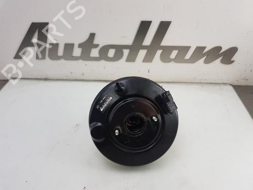 Used Servo brake TOYOTA YARIS (_P13_) 1.5 (NSP131_) (112 hp) 12036152