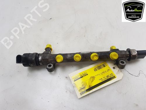 Used Injection rail Injection rail SEAT LEON (5F1) 1.6 TDI (110 hp) 15541456 15541456