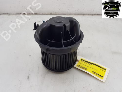 Used Heater blower motor TOYOTA AYGO (_B1_) 1.0 (KGB10_, KGB10R) (68 hp) 21795469