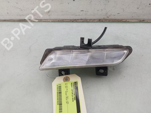 Used Left daytime light Left daytime light 37169985 37169985